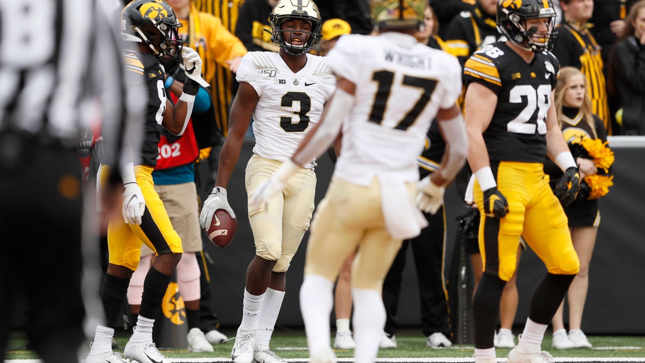 WR Bell keeping Purdue offense afloat amid myriad injuries